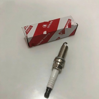 Durable Wear-Resistant Spark Plug DILKAR8J9G 90919-01285 | Ideal for Toyota Corolla 2014-2021 Tune-Up