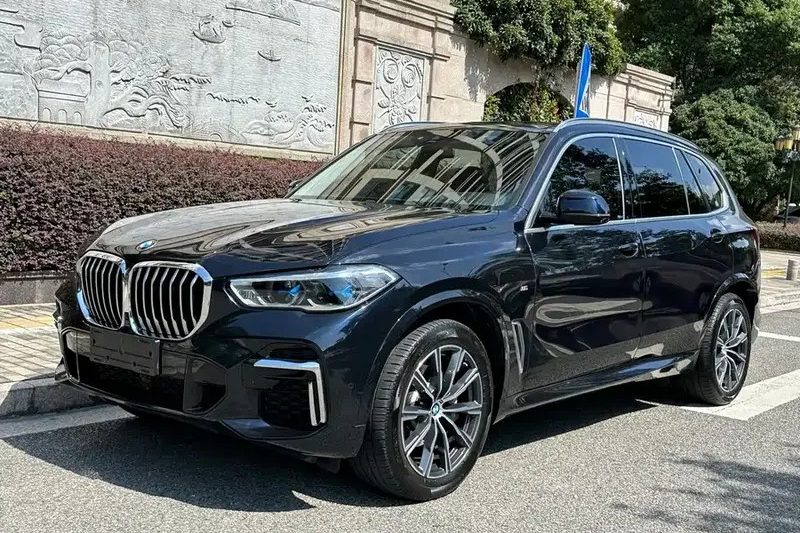 Подержанный BMW X5 2022 Facelift XDrive 30Li Luxury Edition с пакетом M Sport 2.0T 245 л.с. L4 Подержанный автомобиль Пятиместный SUV Подержанные автомобили Bmw