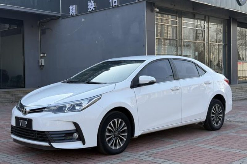 Popular African used car: Corolla 2018 model 1.2T S-CVT, National V compliant, gasoline, left-hand drive, durable and worry-free, hot-selling in Africa, fuel-efficient commuter car, easy-to-find parts