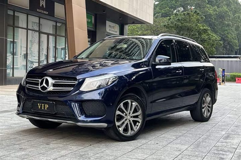 Luxury rugged choice: 2017 Mercedes-Benz GLE 320 4MATIC left-hand drive used car. Mid-to-large luxury SUV at a low price, exported to Africa.