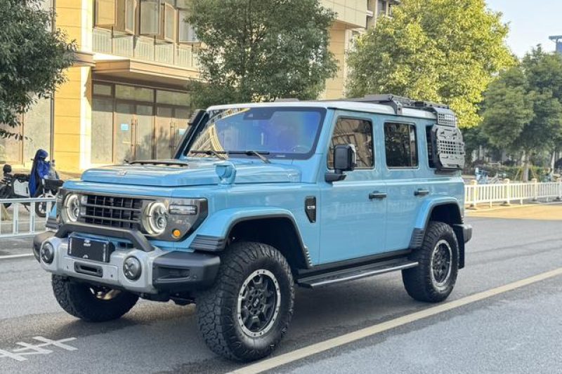 2024 Модель 212 T01 Changfeng Edition 2.0T+8AT Golden Power Вседорожный внедорожник Интеллектуальное вождение Леворульный подержанный автомобиль Экспорт