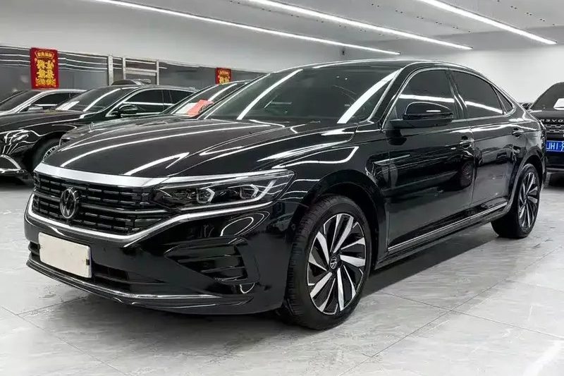 2024 Подержанный Volkswagen Passat 2024 380TSI Flagship Edition — эталон автомобилей представительского класса Прочное шасси Превосходное качество