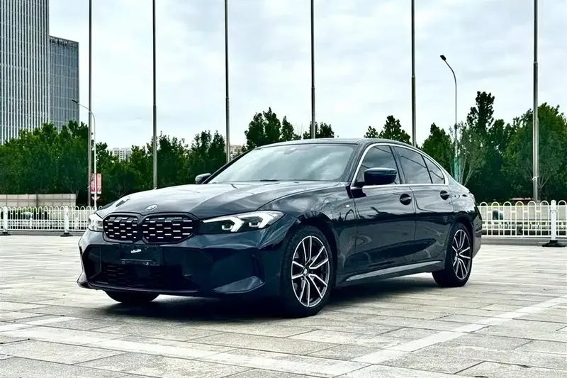 2025 Used BMW 3 Series 325i M Sport Package Used Cheap Sedan Car with Left Hand Drive Automatic Gearbox Made in China
