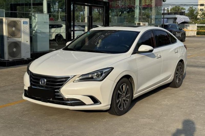 2018 Changan Eado, National V, леворульный, автоматическая коробка передач, просторный, экономичный, долговечный, предпочтительный экономичный автомобиль для экспорта в Африку