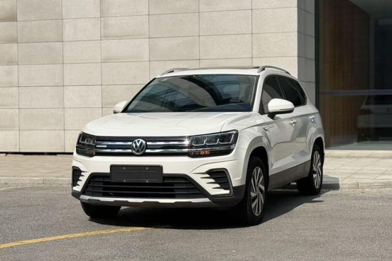 Budget-Friendly 2021 Used Volkswagen Tharu Pure Electric Vehicle Range: 300-350km Effortless Daily Commuting Spacious Rear Seating for Family Trips Panoramic Sunroof Heated Seats Premium Choice for Family Transportation Hot Seller in African Markets
